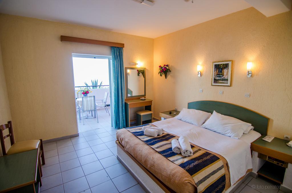 Porto Skala Village Hotel Skala (Kefalonia) Номер фото